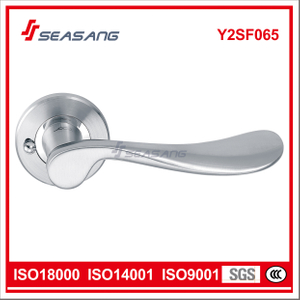 Mango de baño de acero inoxidable Y2SF065